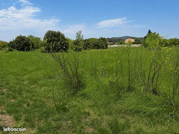 Terrain 318 m² La Rivière