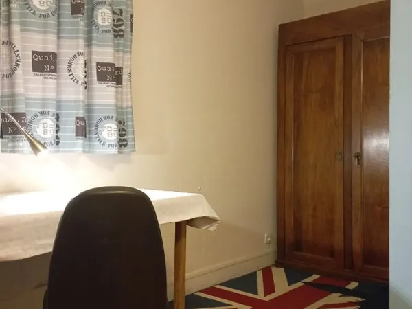 Loue chambre Caen (14) lycéen/étudiant chez l'habitant 22m² - demi-pension