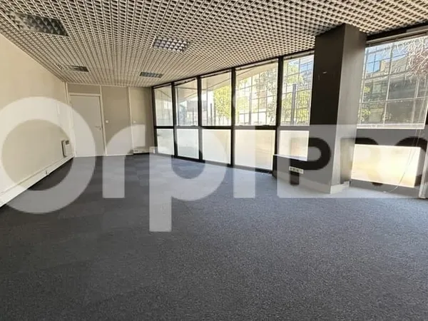 Bureau 39 m²