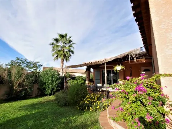 Maison 5 pièces 106 m²