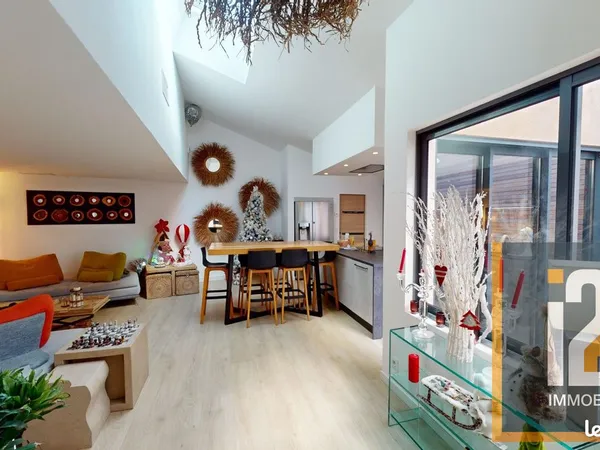 Loft 5 pièces 156 m²