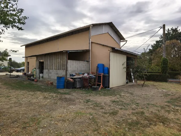 Local 2 pièces