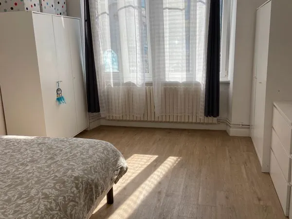 🏡 Appartement 81 m² "comme une maison" - Jardin, Espace Piscine, Garage, Vue montagnes - 199 000