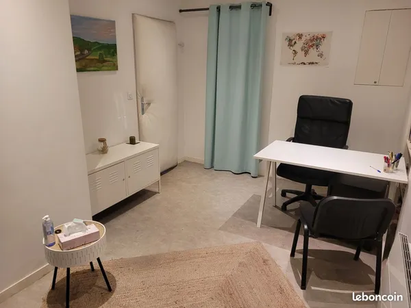 Salle de consultation dans cabinet médical
