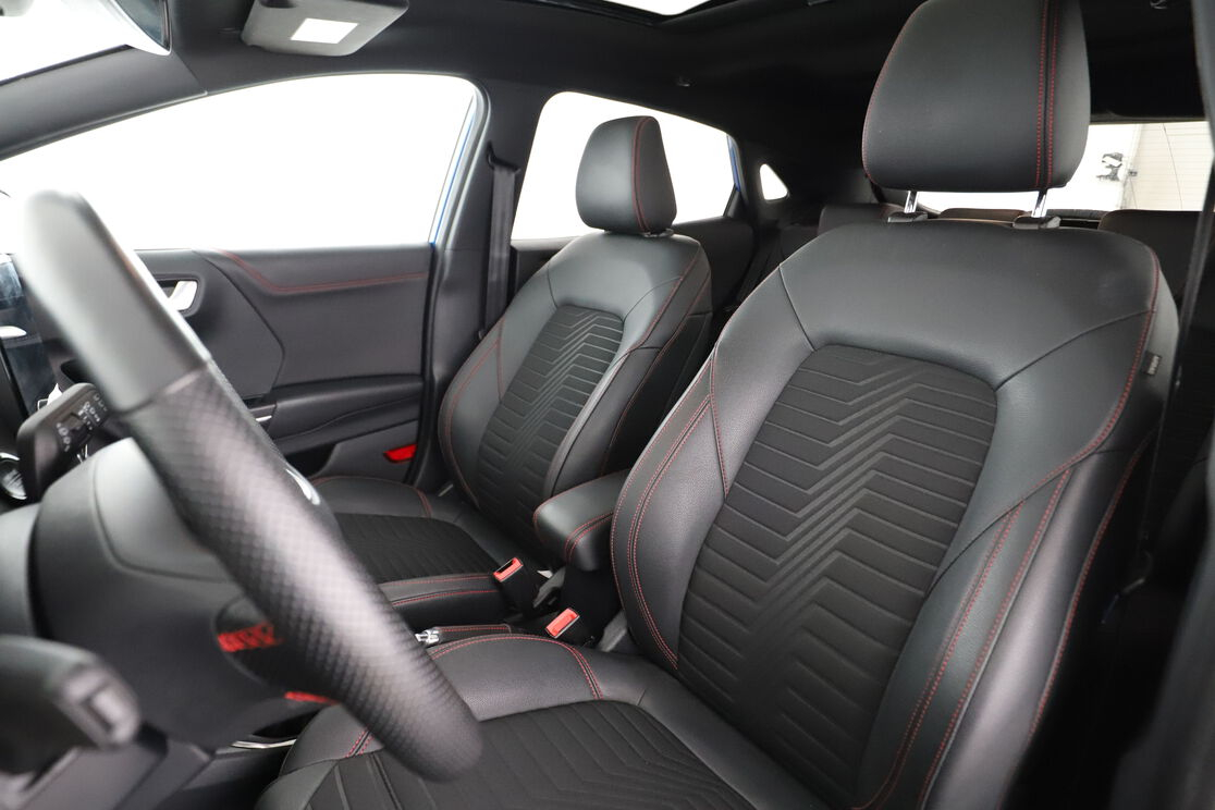 Ford Puma 1.0 EcoBoost Hybrid mHEV ST Line X — photo 9