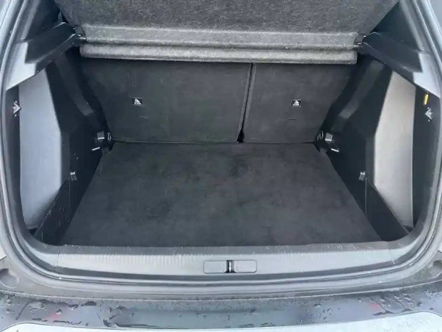 Peugeot 2008 puretech 100 s&amp;s bvm6 — photo 38