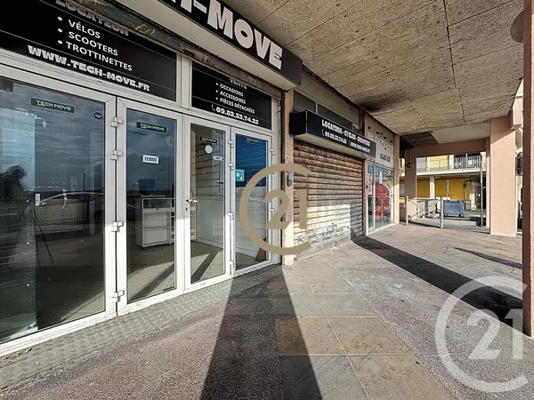 Local 47 m²