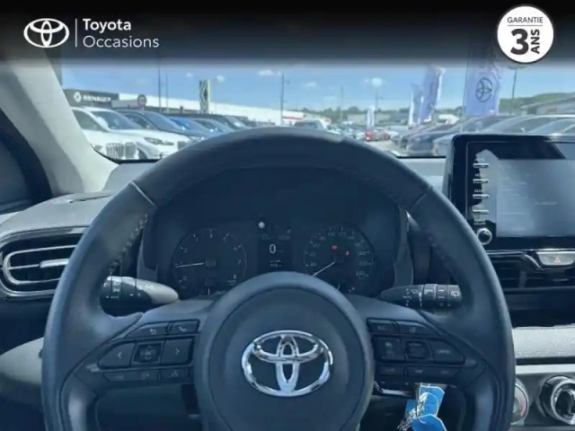 Toyota Yaris 120 vvt-i dynamic 5p my22 — photo 13