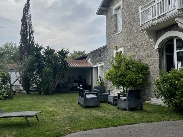 Location chambre chez une personne âgée