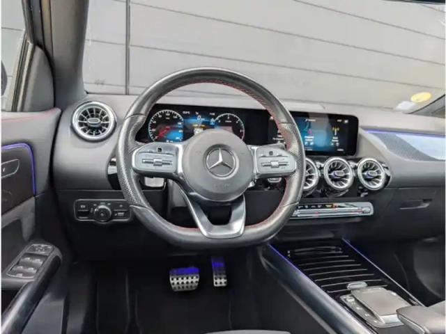 Mercedes Gla 200 d — photo 12