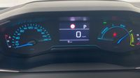 Peugeot 2008 1.2 Hybrid 145ch Style e-DCS6 — photo 10