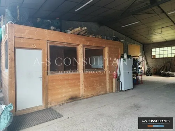 ENTREPOT à louer