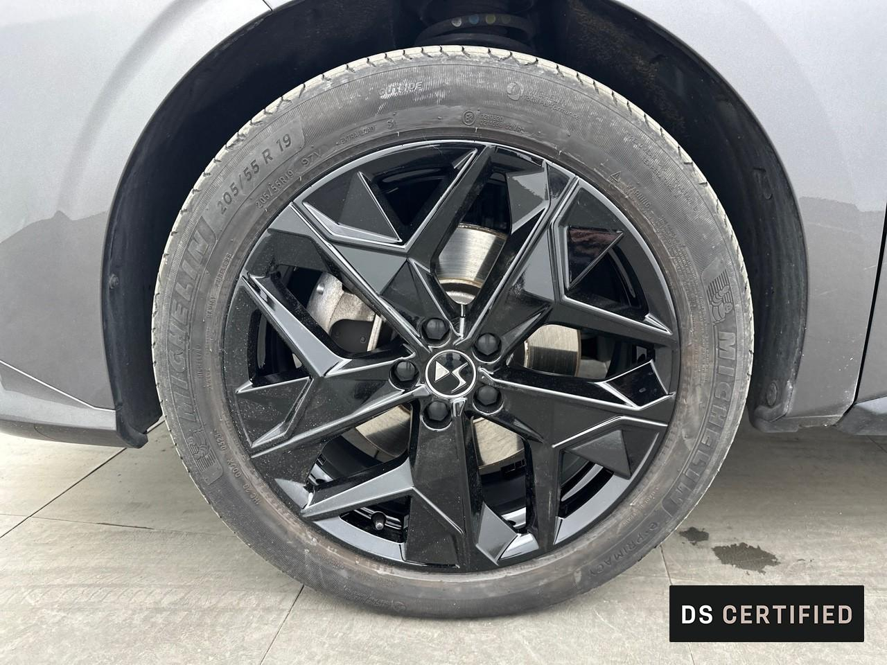 Ds Ds 4 hybride e-tense 225 eat8 performance line+ — photo 16