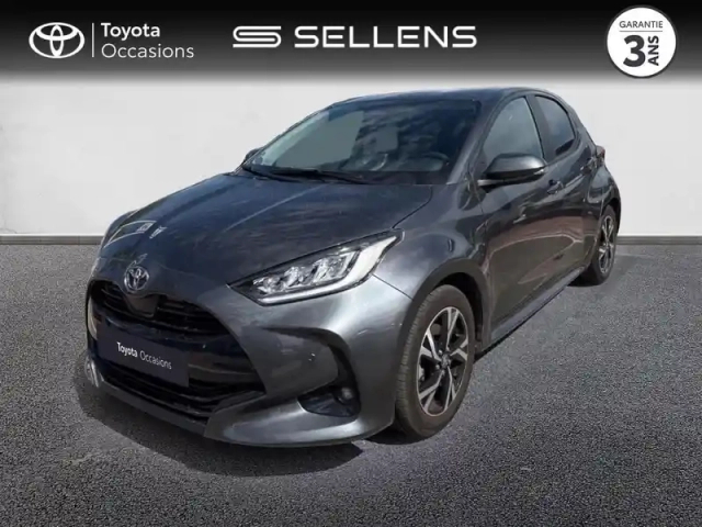 Toyota Yaris 116h design 5p my25