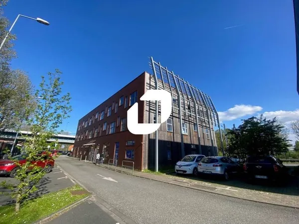 Bureaux 1779 m²