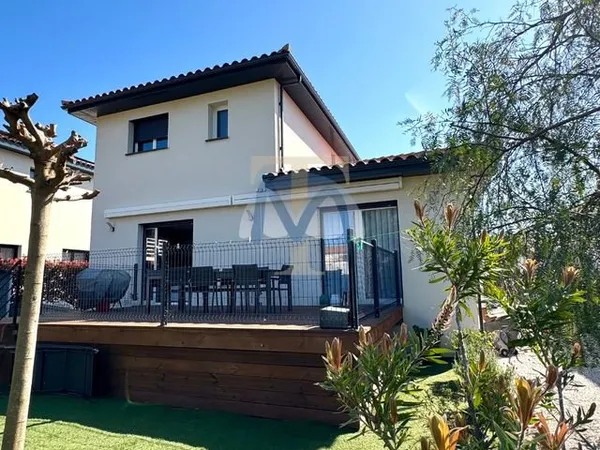 Villa 4 pièces 112 m²