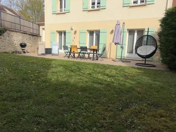 Maison de ville 7 pièces 160 m²