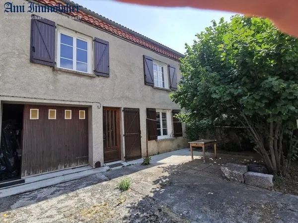 Maison de village en bon état général