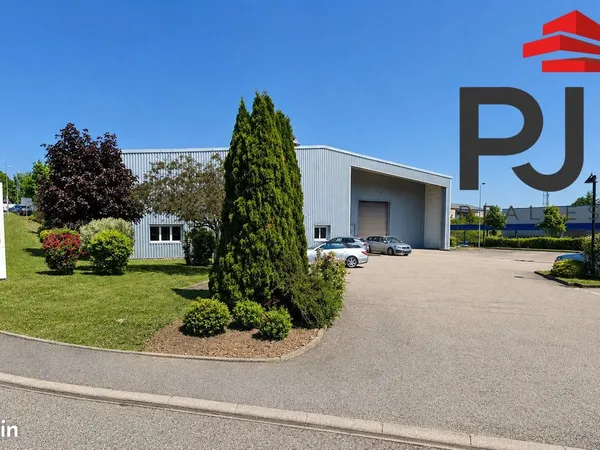 Local 1150 m² Épinal