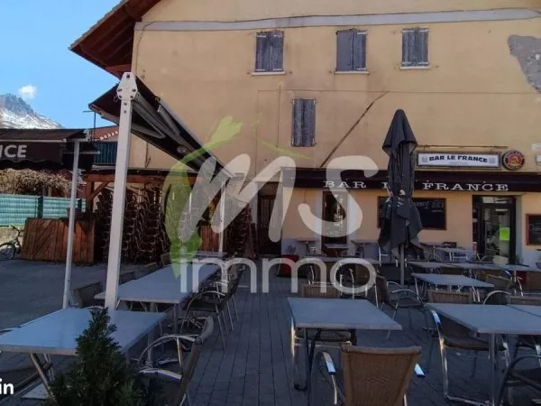 Local 197 m²