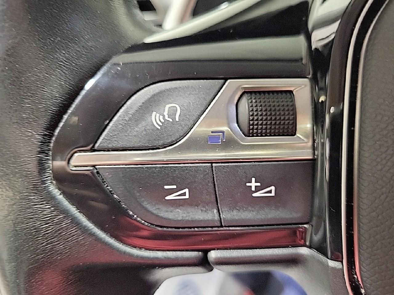 Peugeot 3008 puretech 130ch s&s eat8 allure — photo 18
