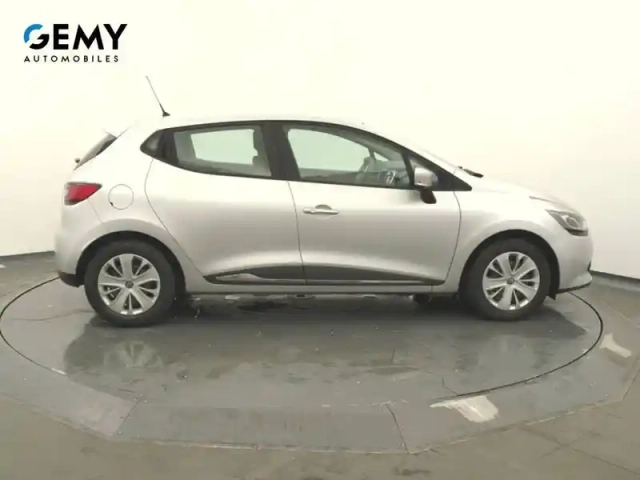 Renault Clio iv 1.2 16v 75 — photo 6