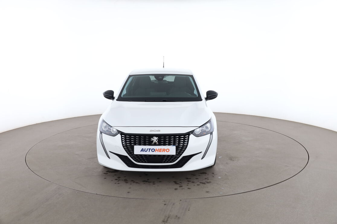 Peugeot 208 1.2 PureTech Allure EAT8 — photo 8