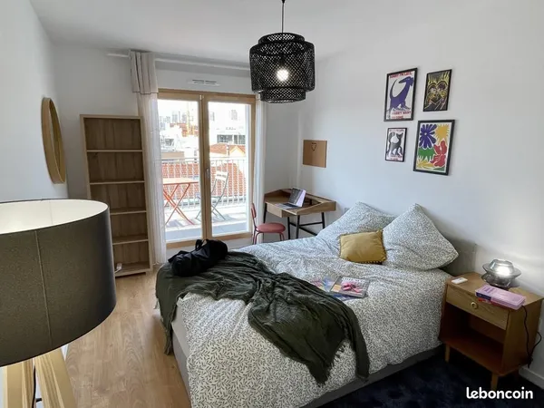 Chambre 1 pièce 12 m²