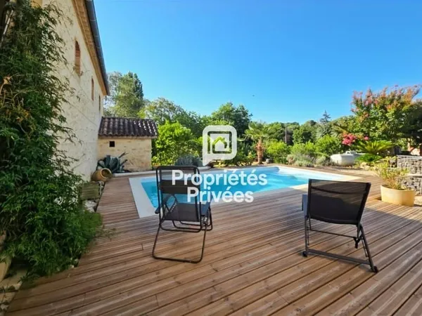 Maison 6 pièces 185 m²