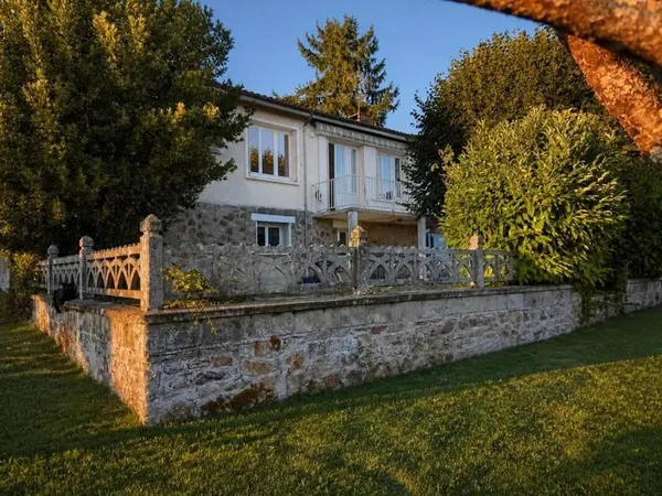 Maison de ville 7 pièces 145 m²