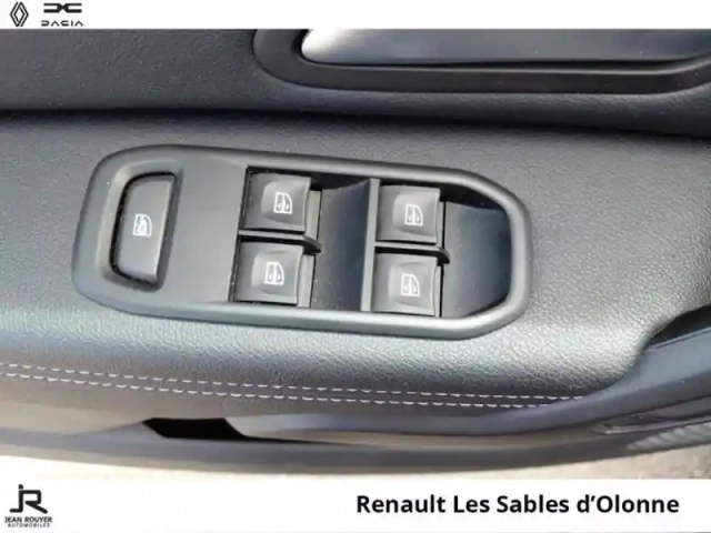 Dacia Duster 1.3 tce 150ch fap prestige 4x2 edc — photo 14