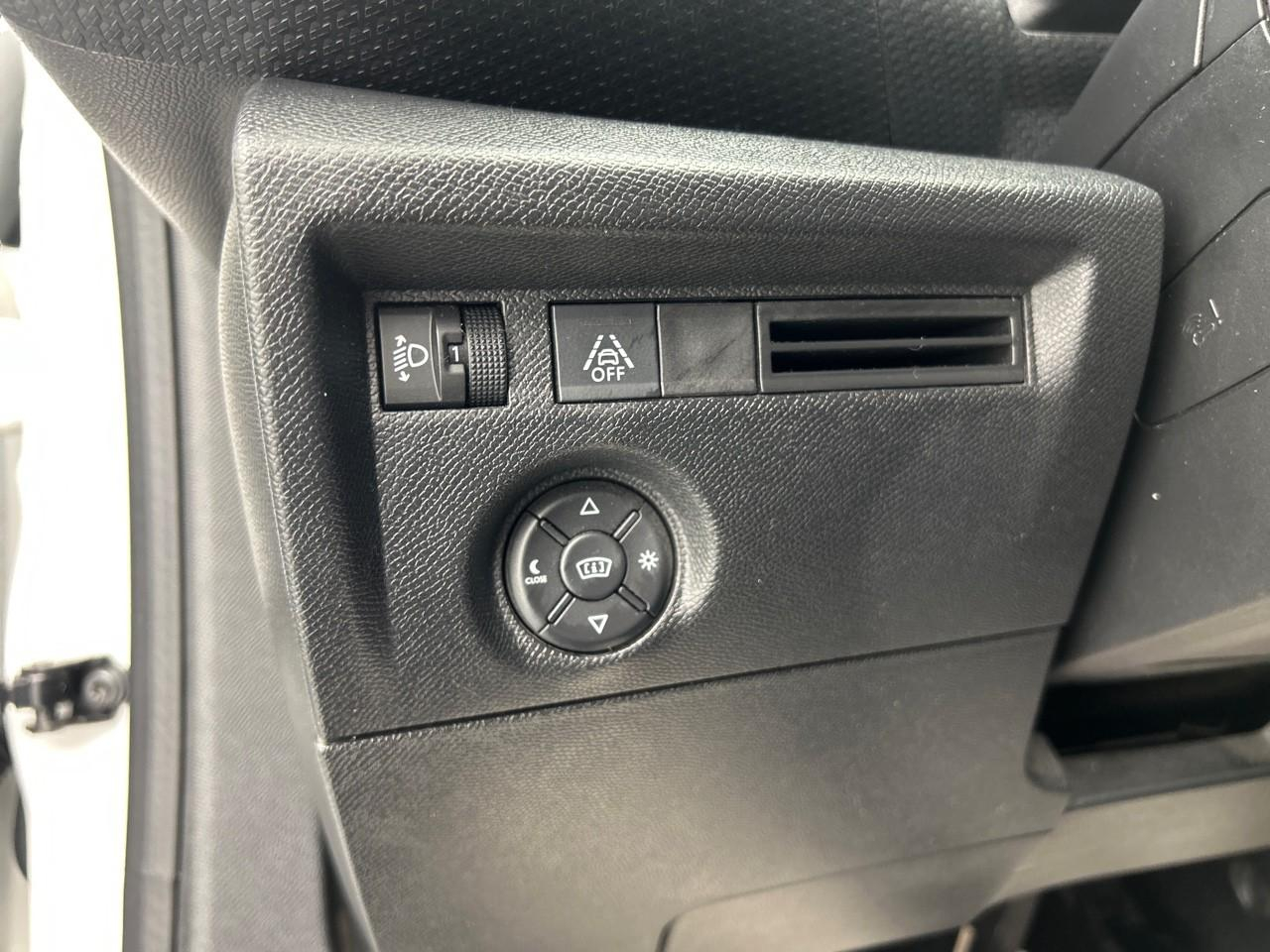 Citroën C4 bluehdi 130 s&s eat8 shine pack — photo 20