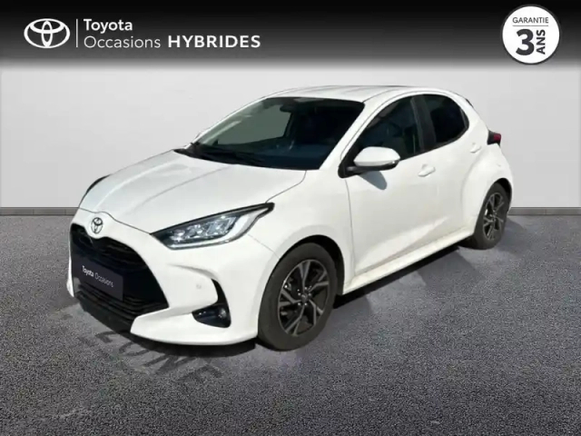 Toyota Yaris 116h design pack confort 5p my25