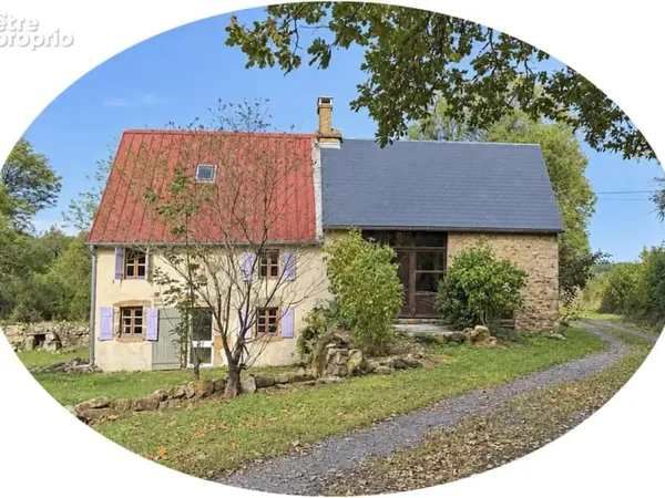 Auv 1193 : Maison au calme avec gîte, puits, beau terrain 5.340m2