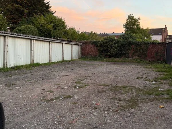 Garage individuel, rue nationale à Tourcoing