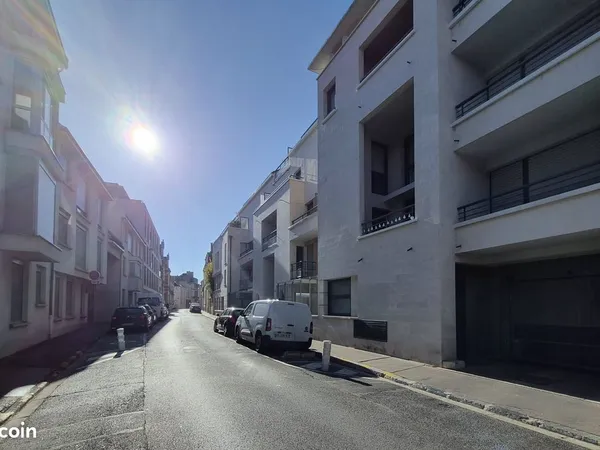 Parking/box 15 m² Reims