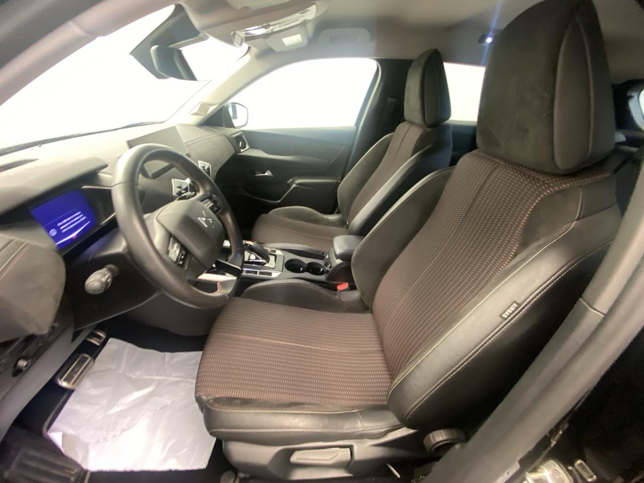 Ds Ds 3 crossback puretech 130 eat8 performance line+ — photo 9