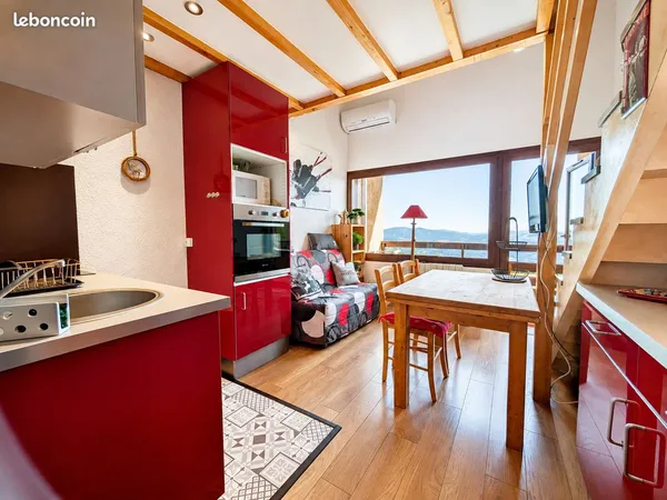 Duplex rénové au pied des pistes - Vue splendide sur la vallée - Chaillol 1600
