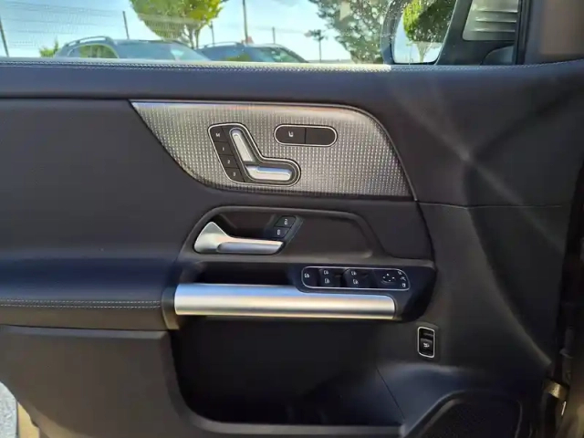 Mercedes Gla 200 d 8g-dct — photo 17