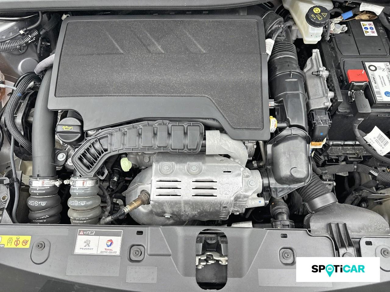 Peugeot 2008 1.2 puretech 130ch s&s roadtrip eat8 — photo 20