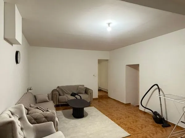 GRAND T2 DE 65 m²
