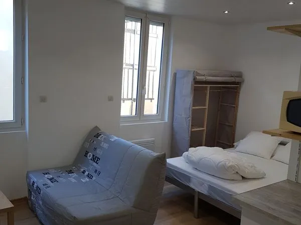 Studio meublé