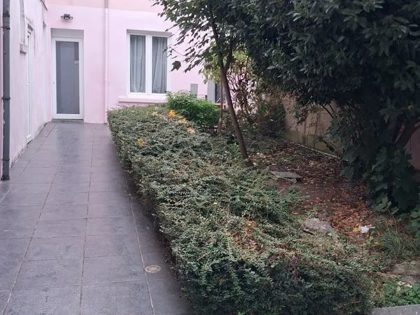 Appartement(petite maison)