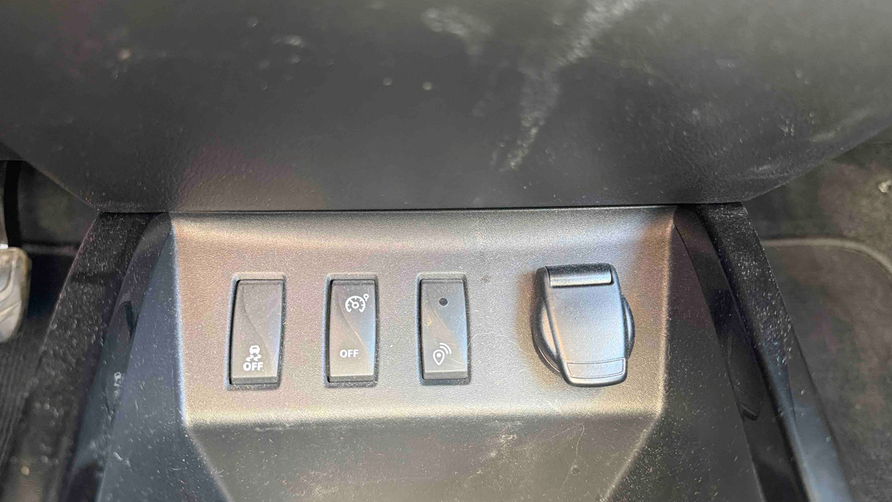 Dacia Spring — photo 17