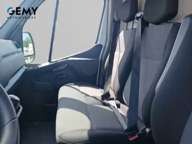 Renault Master fgn trac f3500 l2h2 blue dci 135 — photo 10