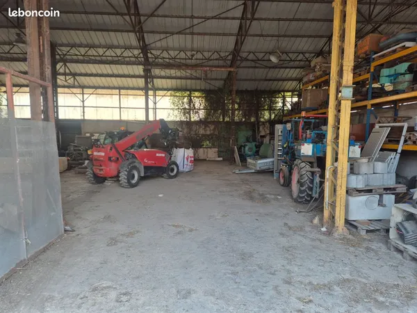 Batiment de stockage