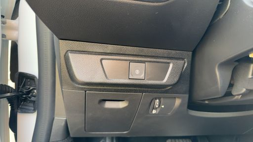 Dacia Sandero TCE 90 auto - Journey – 2025 – 2828 km – Essence – Boîte Automatique — photo 40