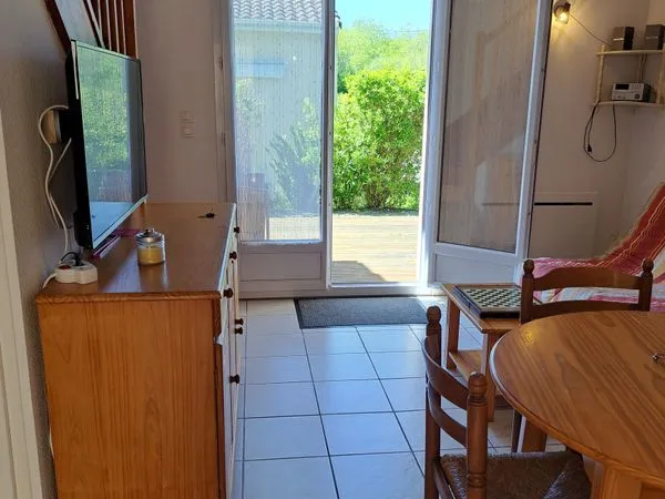 A vendre T2 Duplex meublé avec terrasse et parking privatif