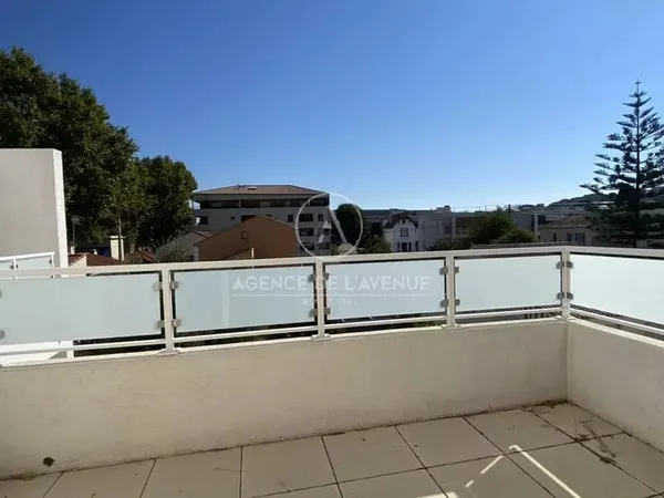 T3 LA SEYNE PORTE MARINE