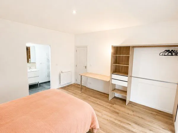 Chambre avec SDB / WC privés